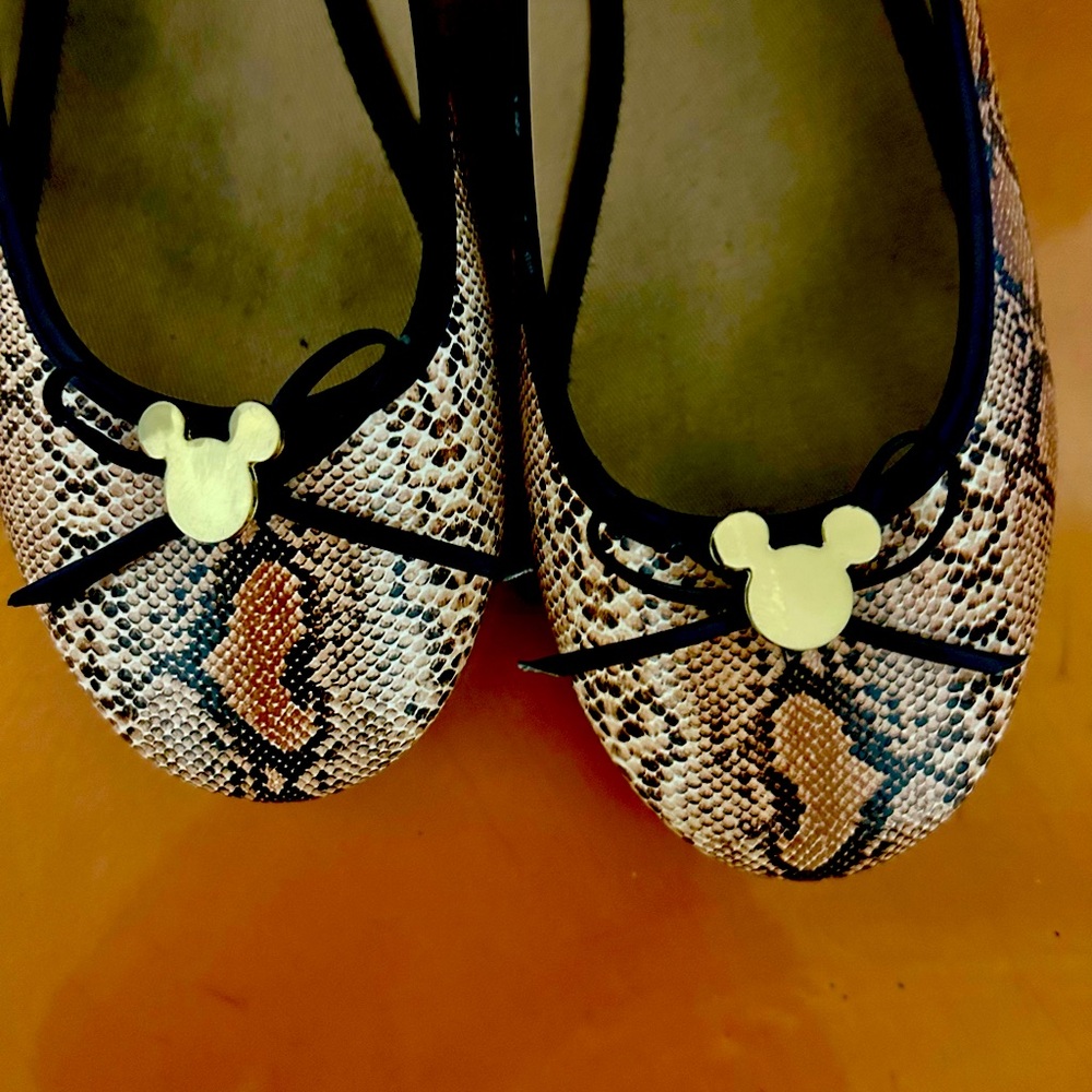 💜BOGO SALE💜Disney shoes